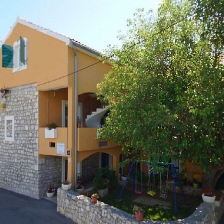 Apartments Stosa Nin Esterno foto